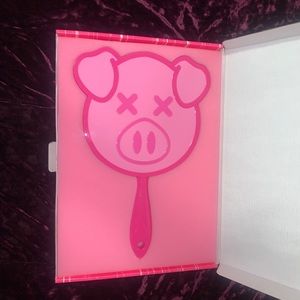 Jeffree Star x Shane Dawson pig mirror